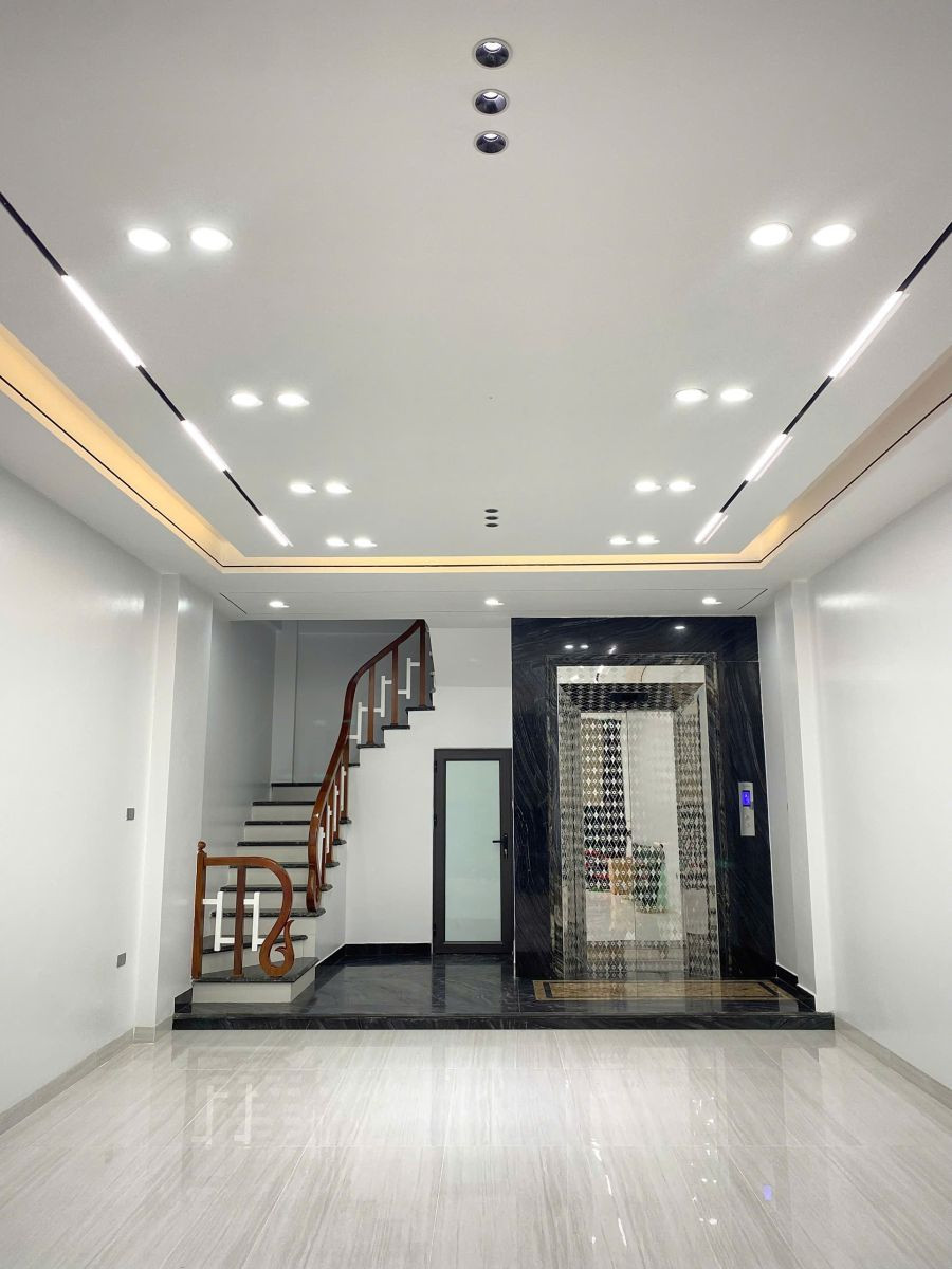 Giới thiệu - SIÊU VỊ TRÍ  - 7 TẦNG  - GARA - THANG MÁY - KINH DOANH - FULL NỘI THẤT LUXURY  - GIÁ MỀM